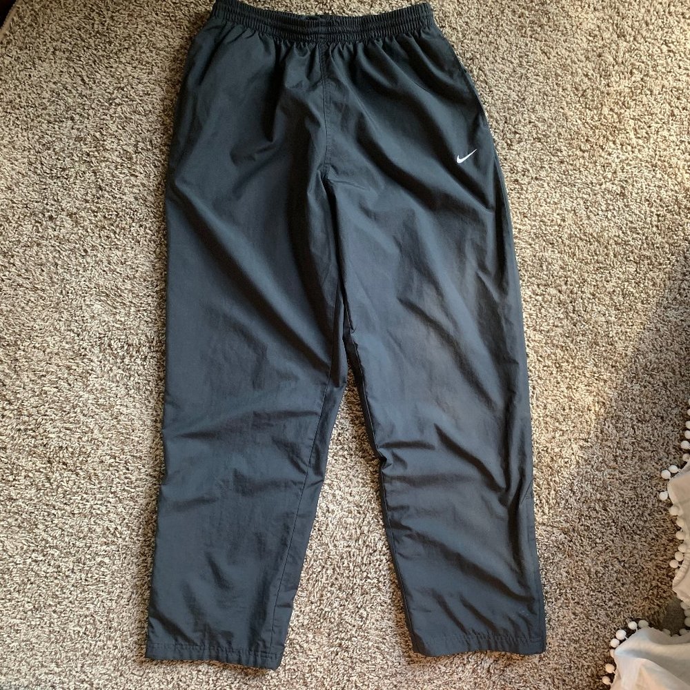 Nike Men's Gray Track Pants Nylon Material